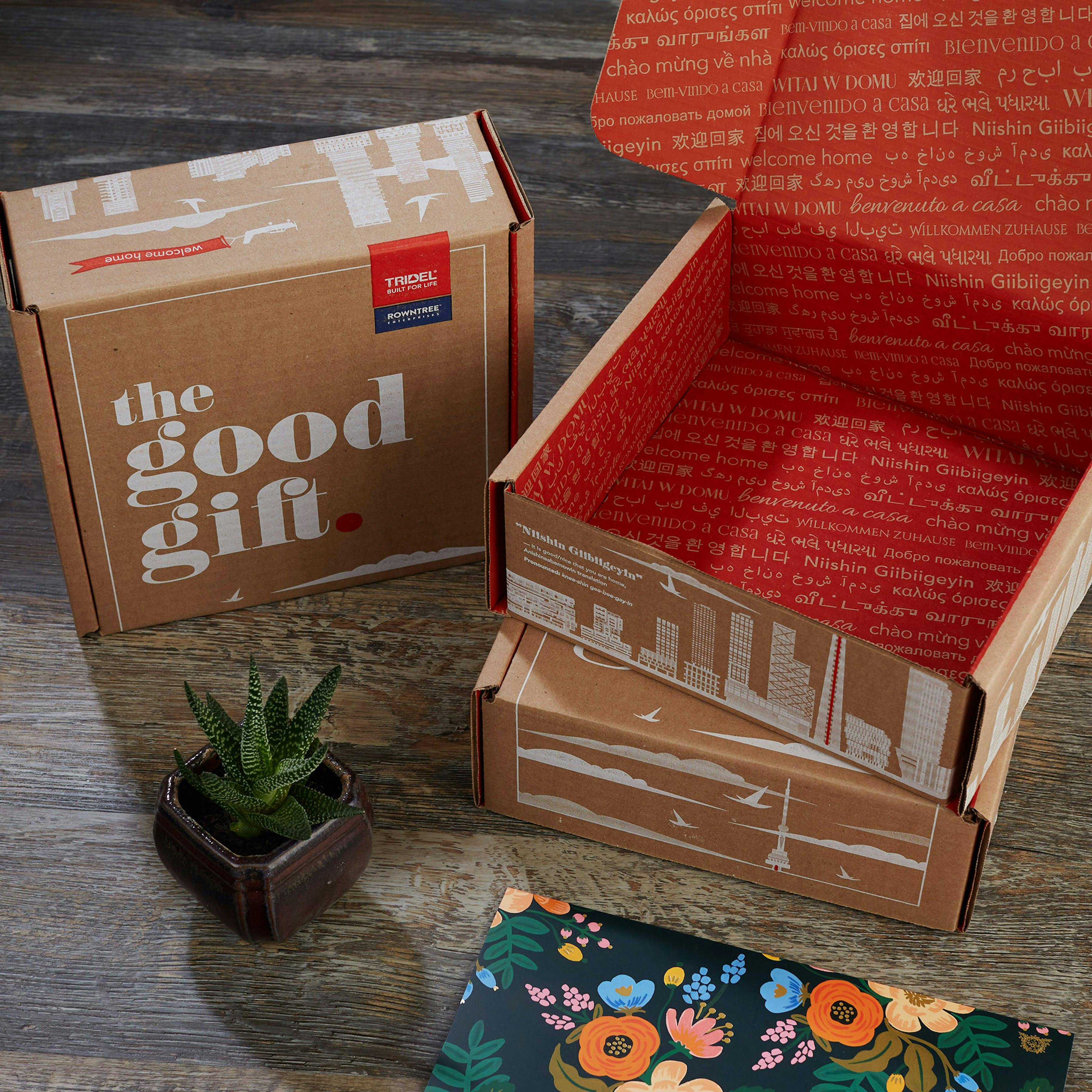 Custom gift box packaging for corporate gift program
