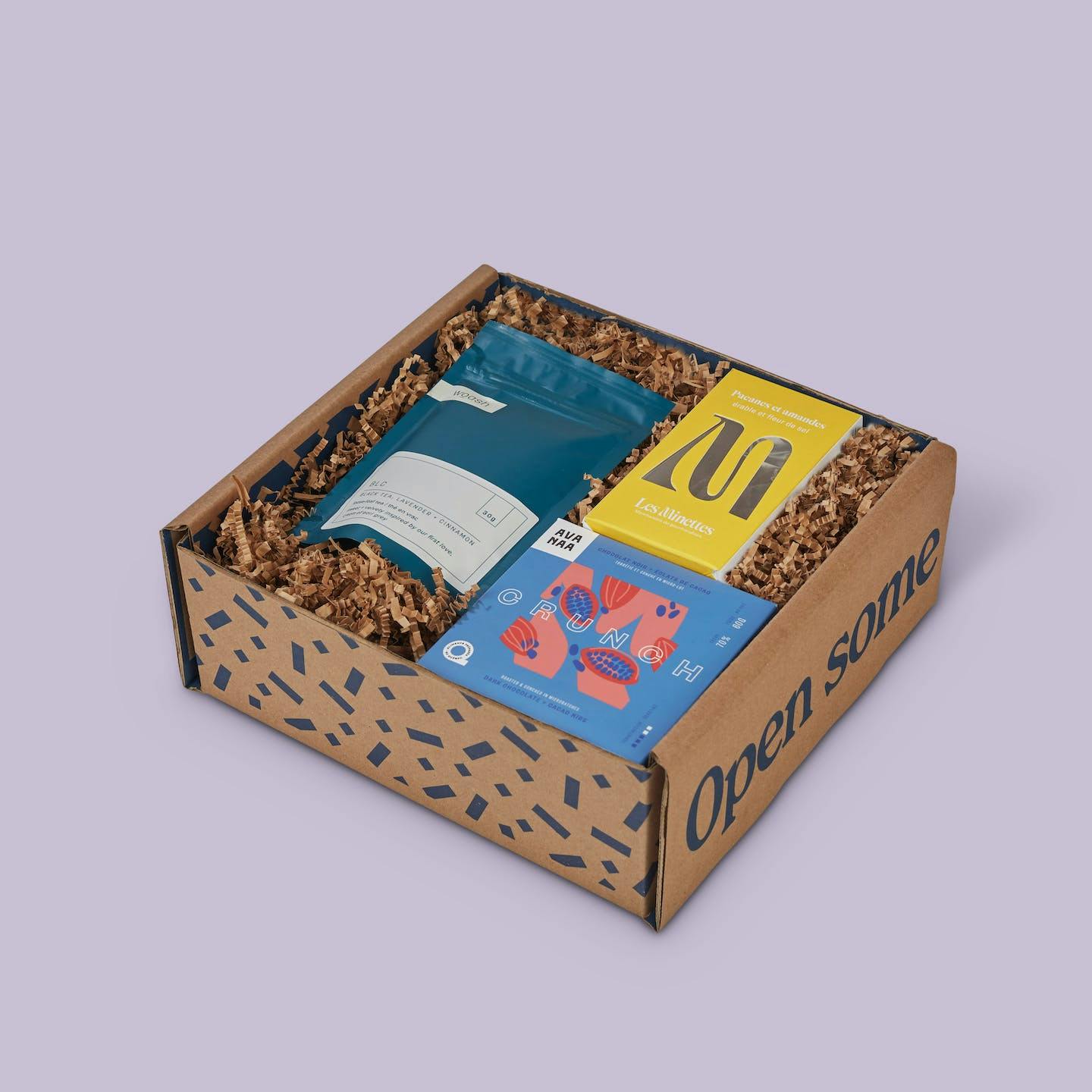Saul Good Gift Box with products from Les Minettes, Avanaa and Woash